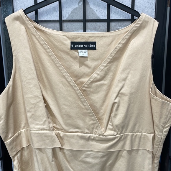 Bianca Nygård Light Tan, Sleeveless Top, NWOT, SZ 16 - Picture 2 of 6